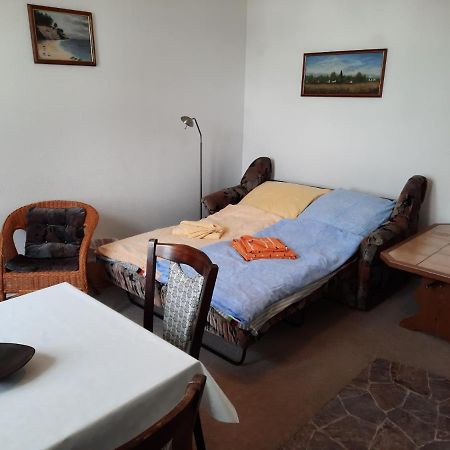 Uns Luett Wohnung Nossentiner Huette Exteriör bild