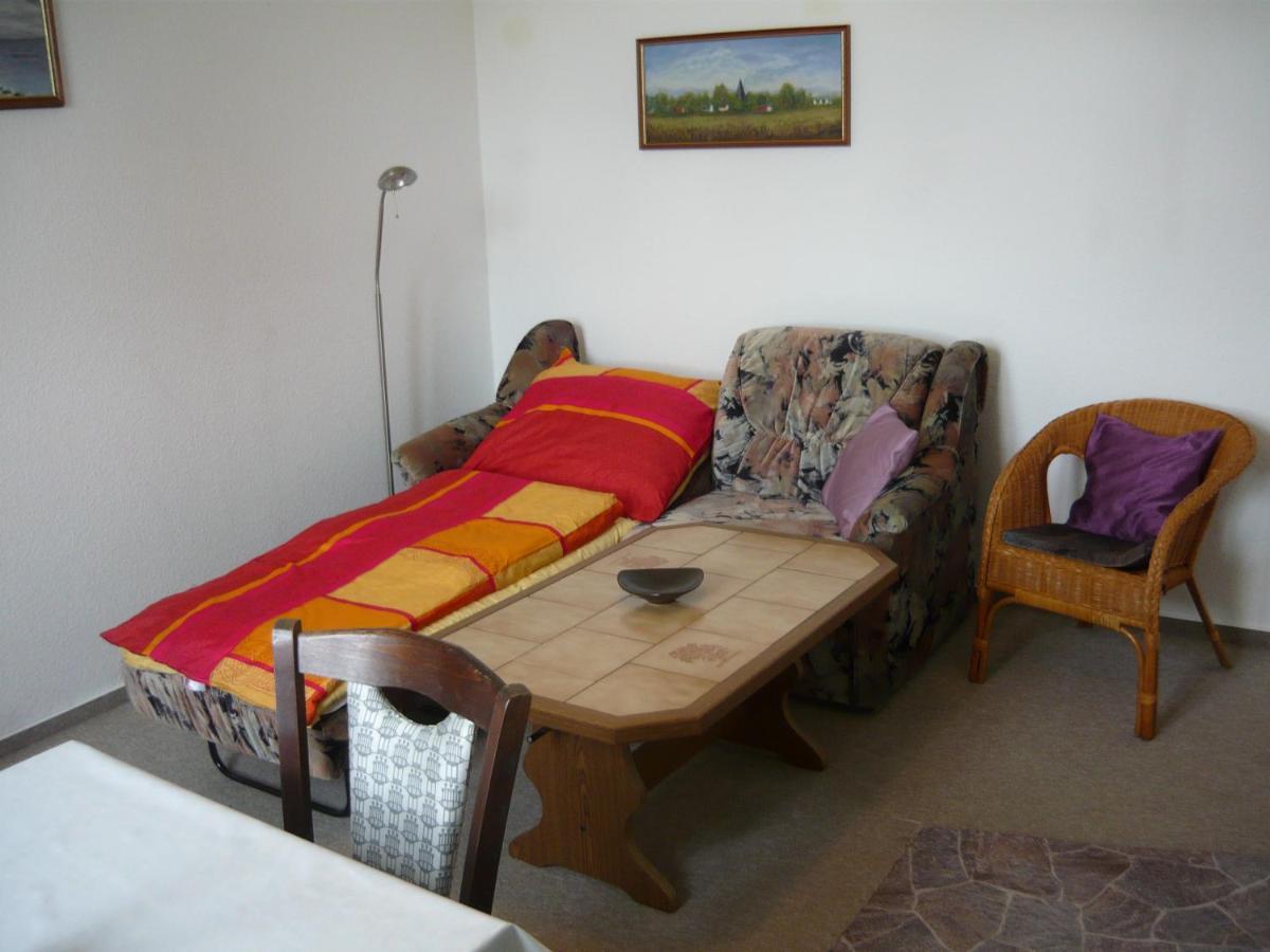 Uns Luett Wohnung Nossentiner Huette Exteriör bild