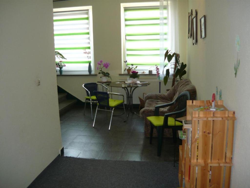 Uns Luett Wohnung Nossentiner Huette Exteriör bild