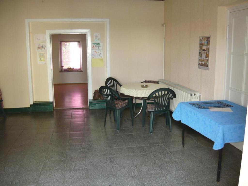 Uns Luett Wohnung Nossentiner Huette Exteriör bild